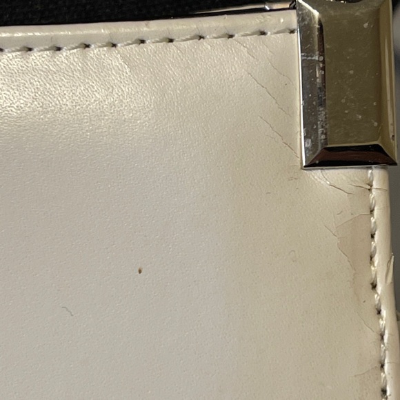 Shoulder bag - Picture 8 of 9